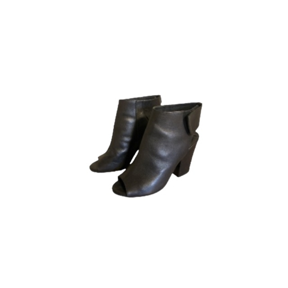 RUDSAK Black Leather Block Heels - Women’s Size 36